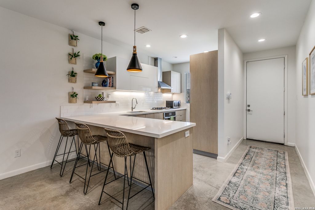 Photo of 406 Everest, San Antonio, TX 78209 (MLS # 1936377)