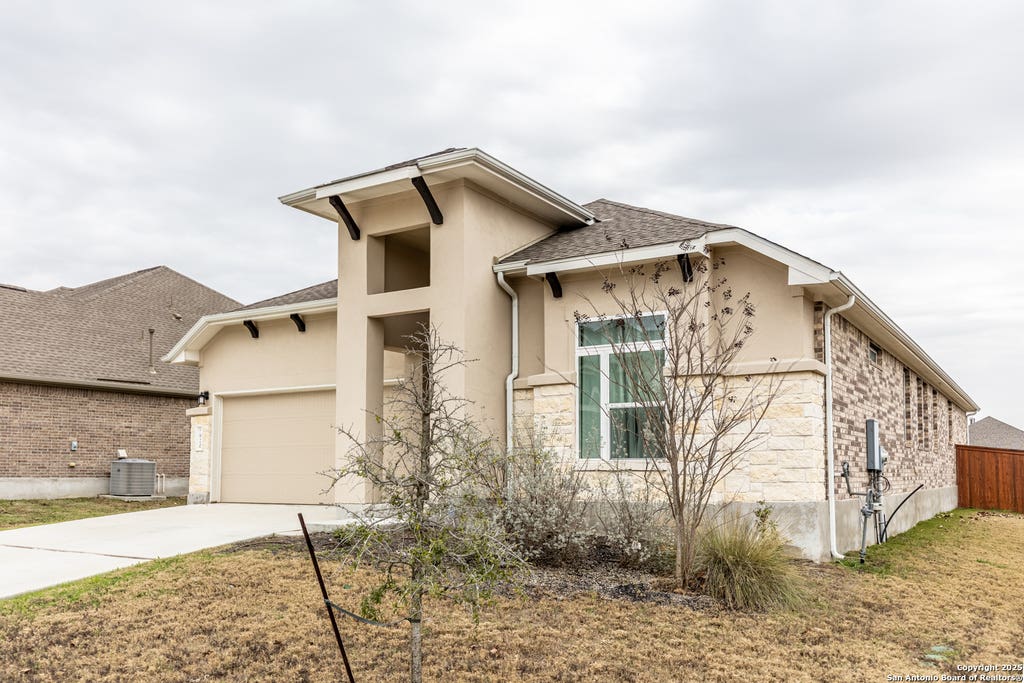 Photo of 920 foxbrook, Cibolo, TX 78108 (MLS # 1952500)