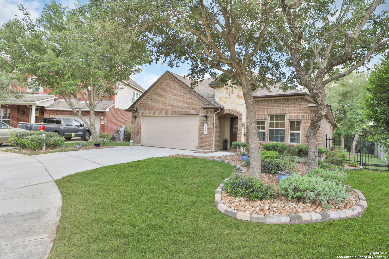 10610 Carmona