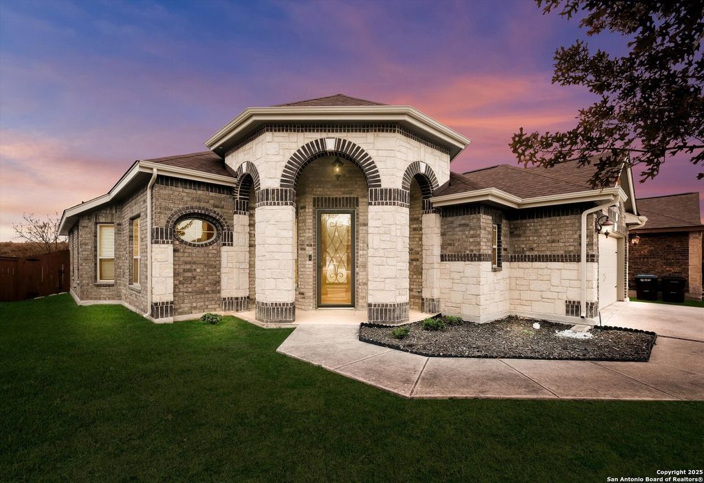 Photo of 11322 Begonia Rock, San Antonio, TX 78245 (MLS # 1929707)