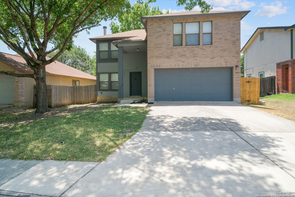 Photo of 12811 HUNTING BEAR, San Antonio, TX 78249 (MLS # 1948518)