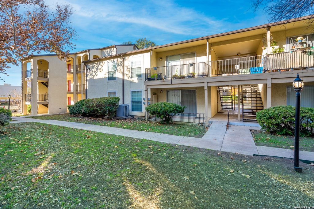 Photo of 8702 Village 106 #106, San Antonio, TX 78217 (MLS # 1944674)