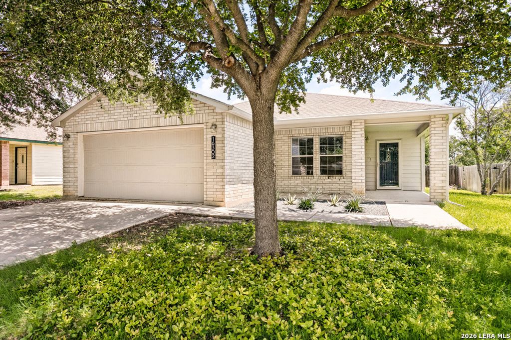 Photo of 16302 AMBERLY CT, Selma, TX 78154 (MLS # 1973685)