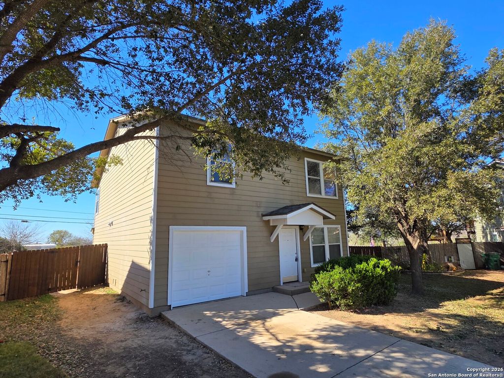 Photo of 4302 Southton Way, San Antonio, TX 78223 (MLS # 1934745)