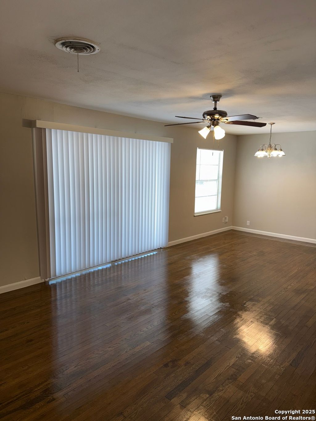 Photo of 546 Artemis, San Antonio, TX 78218 (MLS # 1898482)