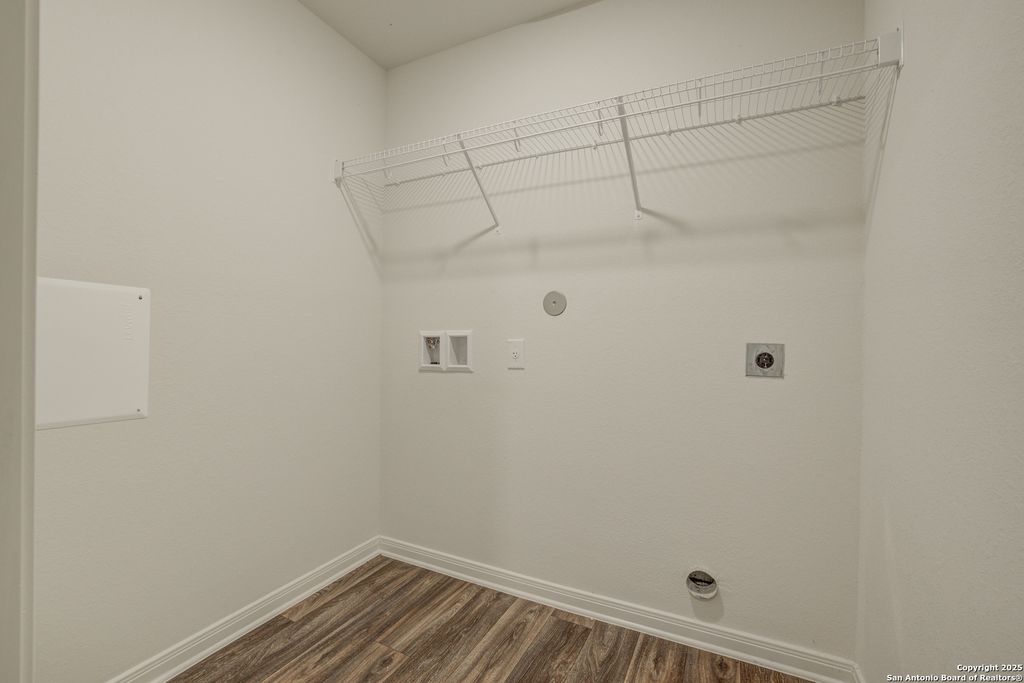 listing image 42
