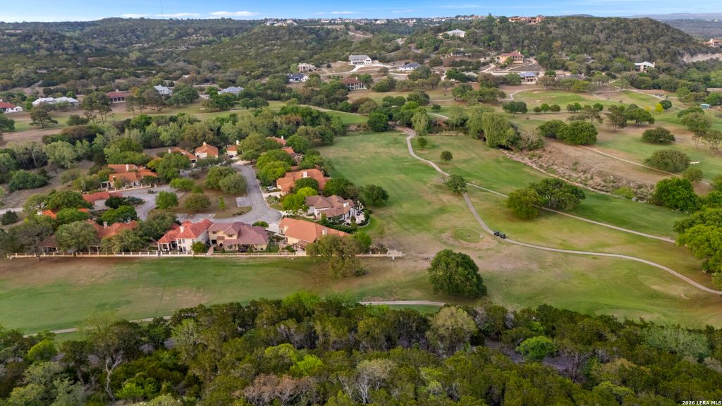 Photo of 4 &amp; 5 Tapatio Dr W, Boerne, TX 78006 (MLS # 1960034)