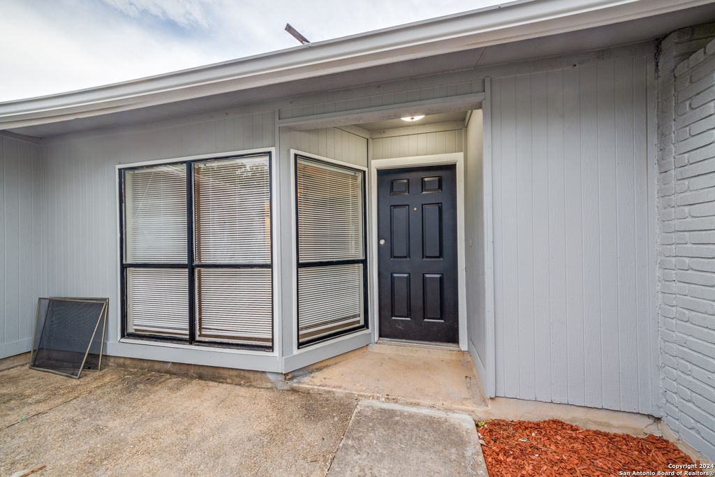 Photo of 9743 CYLBURN PARK, Converse, TX 78109 (MLS # 1970901)