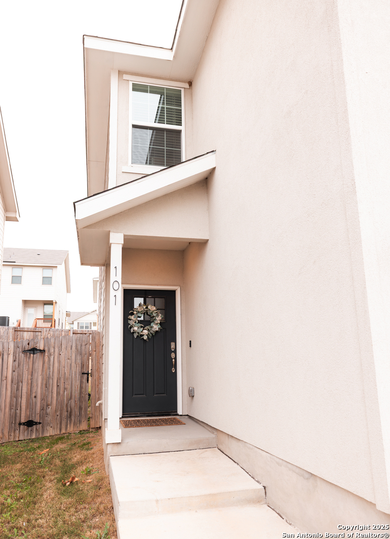 7508 Magnolia Village