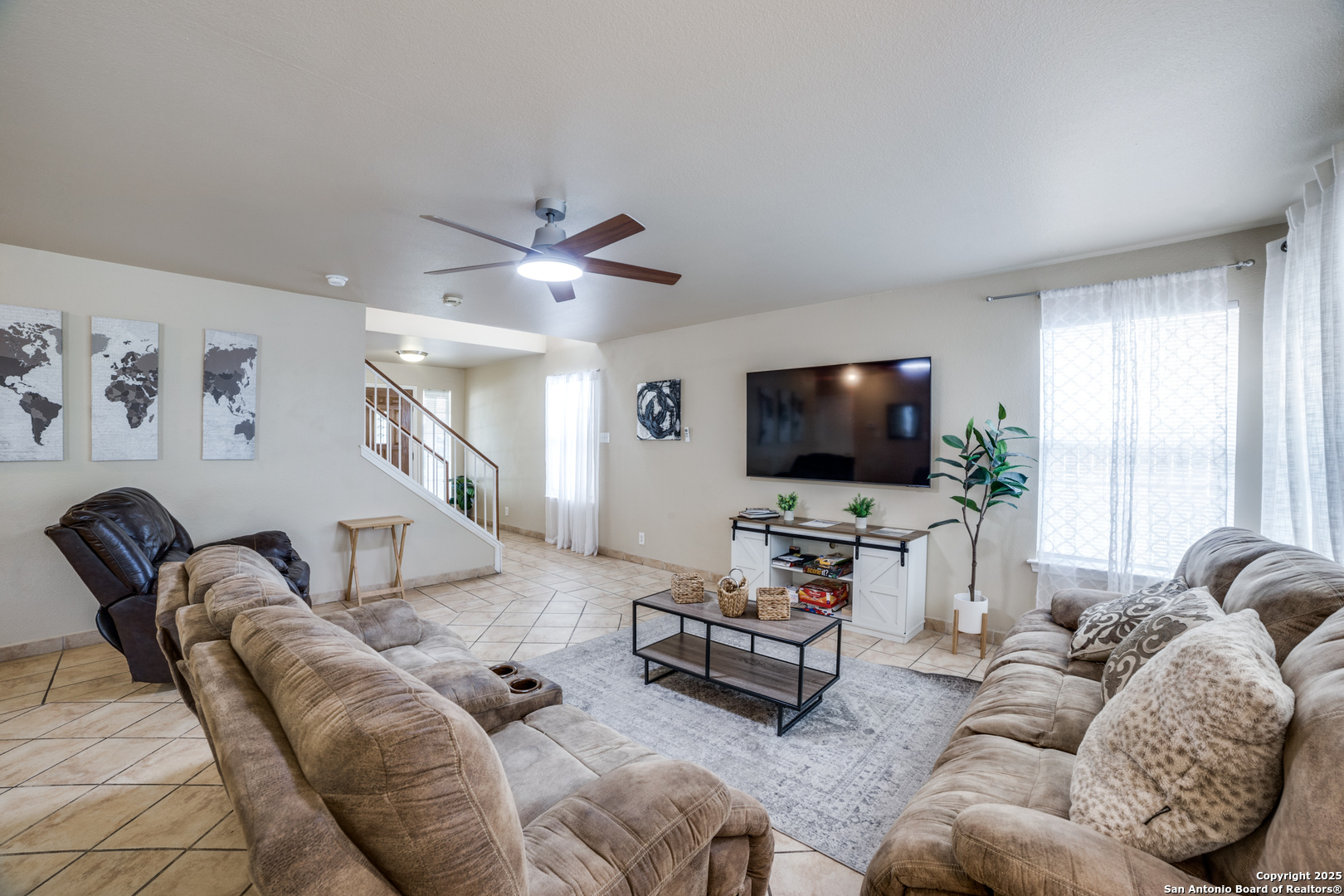 Photo 1 of 25 — 10626 Cat Mtn, San Antonio, TX 78251