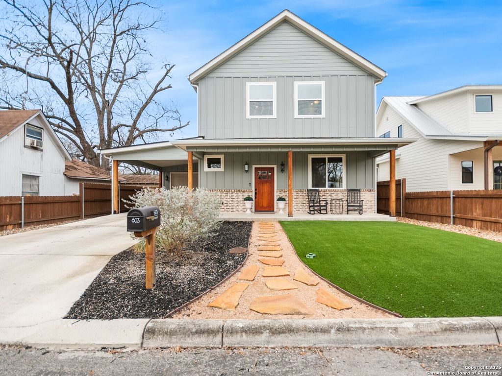 Photo of 603 Graham, Boerne, TX 78006 (MLS # 1932063)