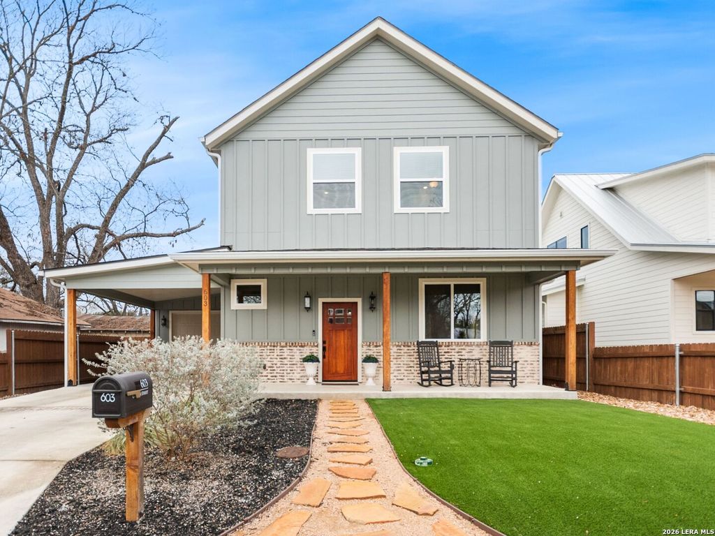 Photo of 603 Graham, Boerne, TX 78006 (MLS # 1932063)