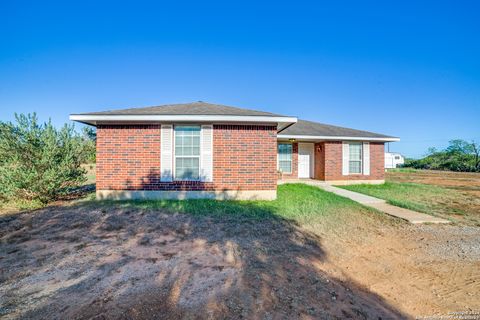 A home in Jourdanton