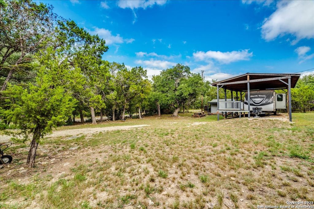 Photo of 1007 Live Oak, Canyon Lake, TX 78133 (MLS # 1891329)