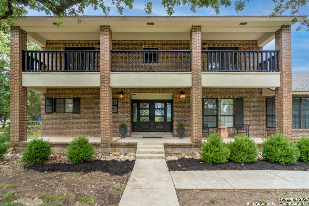 Photo of 27301 Autumn Glen, Boerne, TX 78006 (MLS # 1959522)