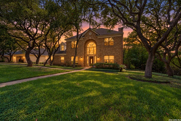 1610 EAGLE PT, SAN ANTONIO, TX 78248 - Image 74a1fcb2d6ae272d8ffbf9cef64bb4bd/1269897827