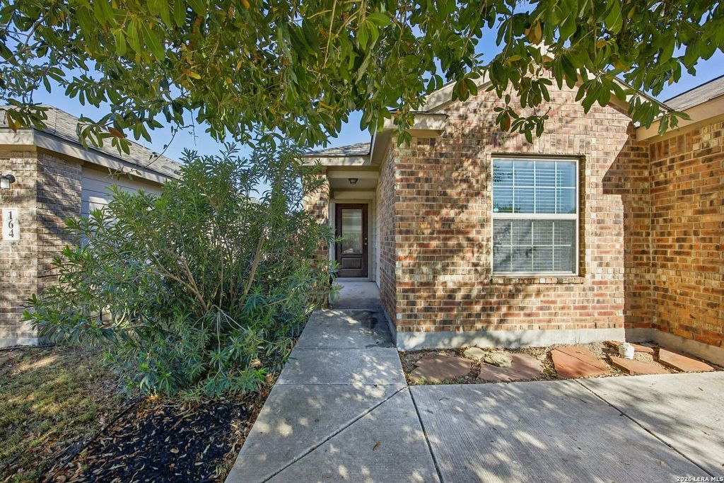 Photo of 160 Field Rdg, New Braunfels, TX 78130 (MLS # 1951495)