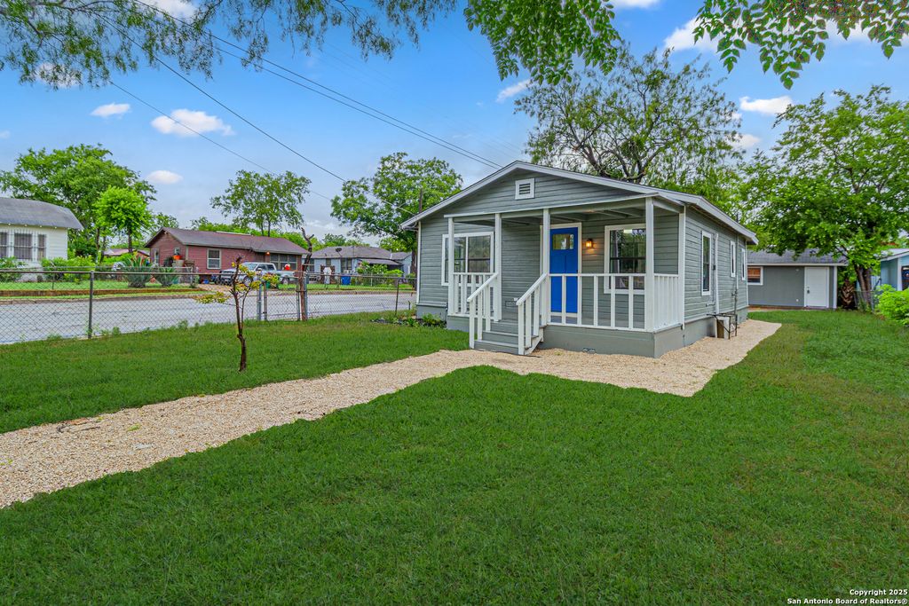 Photo of 1303 22nd, San Antonio, TX 78207 (MLS # 1881655)