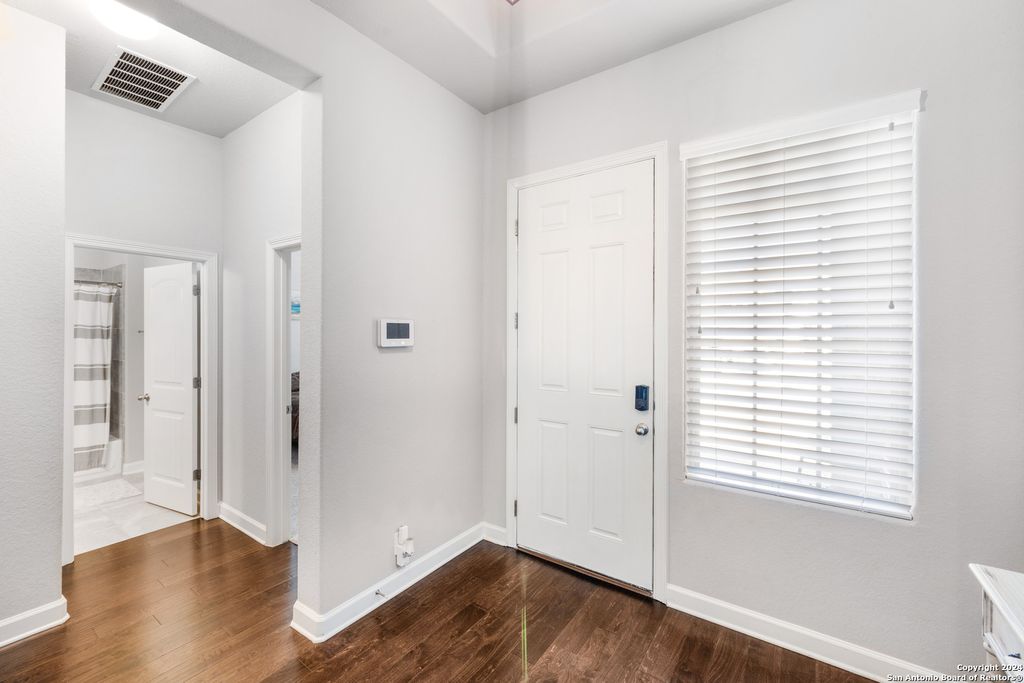 Photo of 13840 TAVERNS TURN, San Antonio, TX 78253 (MLS # 1992698)