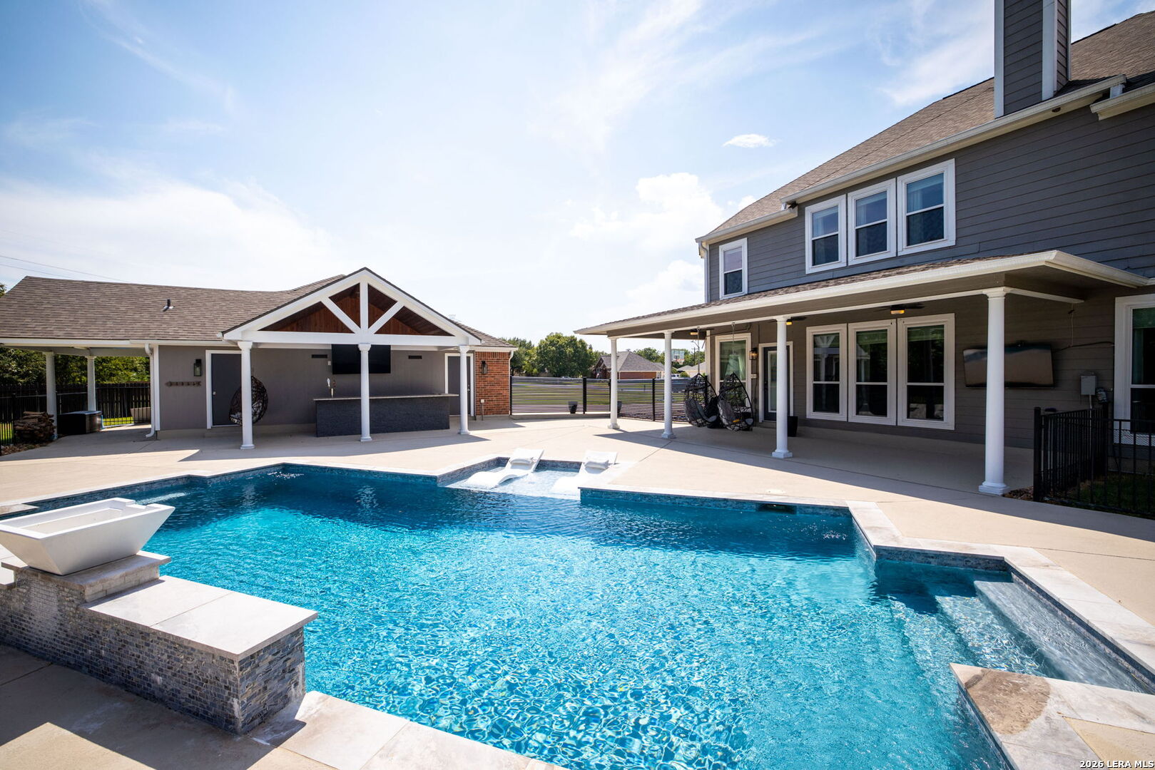 195 LAS BRISAS BLVD