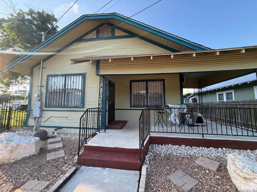 Photo of 1615 Nolan A #A, San Antonio, TX 78202 (MLS # 2007385)