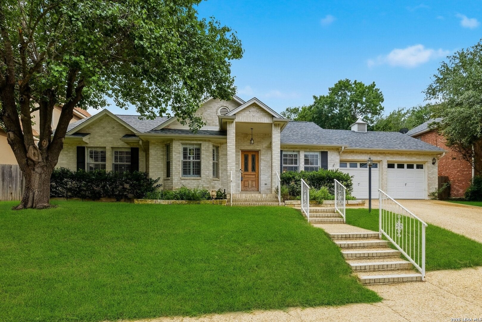 2206 Deerfield Wood