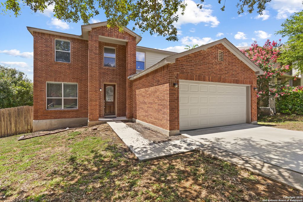 Photo of 156 Springtree Bluff, Cibolo, TX 78108 (MLS # 1880012)