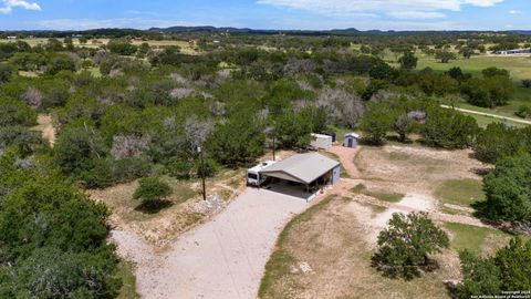 A home in Bandera