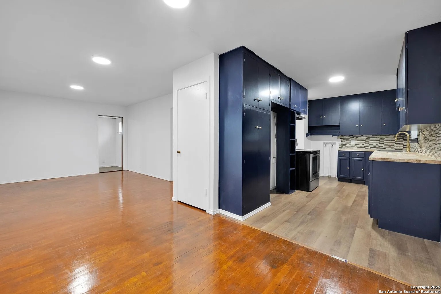 162 Birchwood Dr