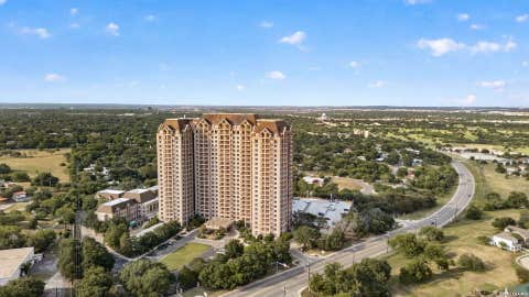 Property photo of 1 Towers Park Ln 1813, San Antonio, TX 78209