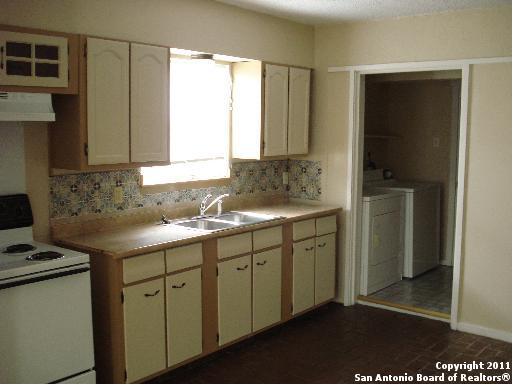 Photo 1 of 9 — 5015 HEMPHILL DR, San Antonio, TX 78228