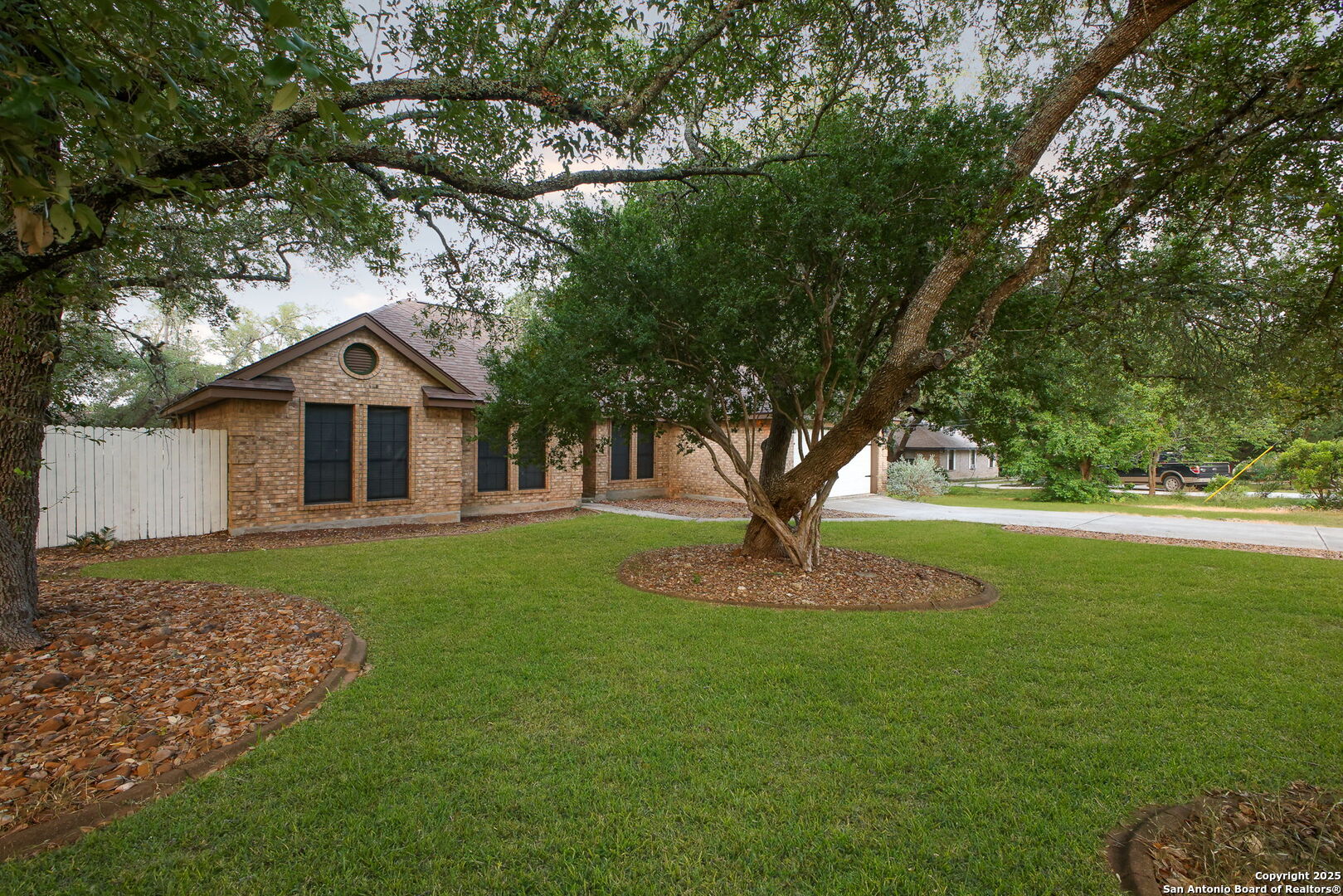 27026 Wooded Acres
