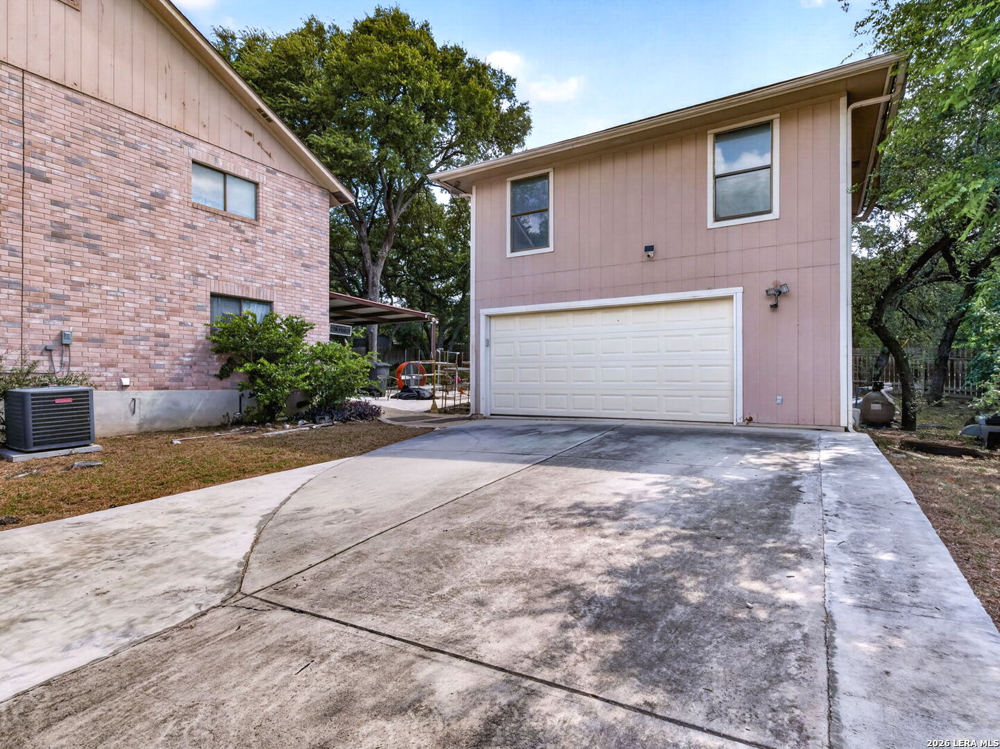 16826 Winding Oak Drive