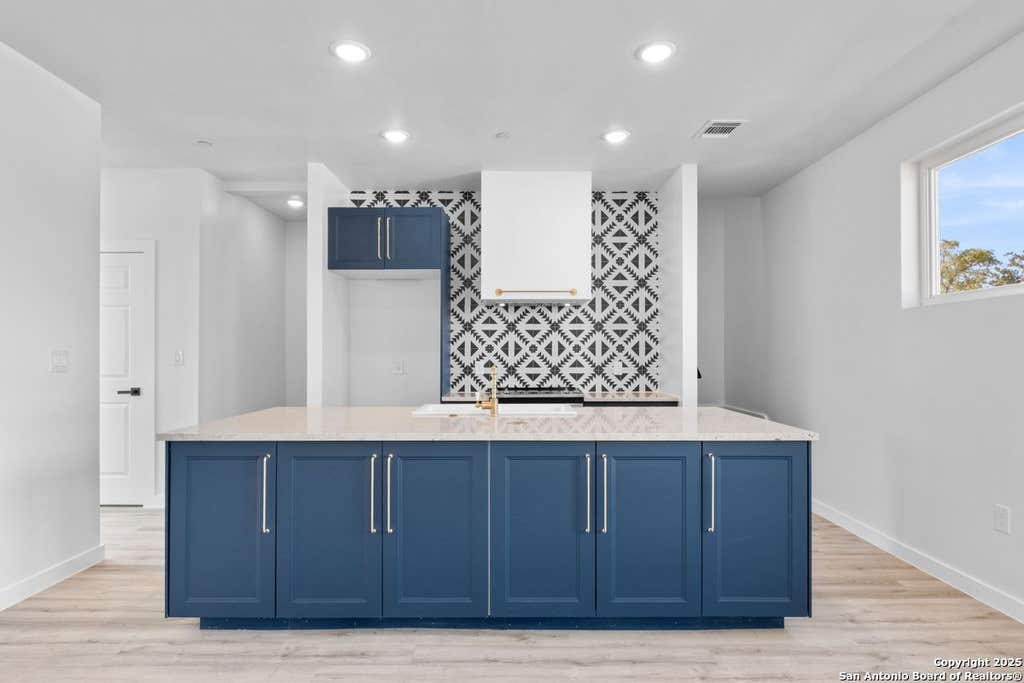 Photo of 106 Bank St 101 #101, San Antonio, TX 78204 (MLS # 1922305)