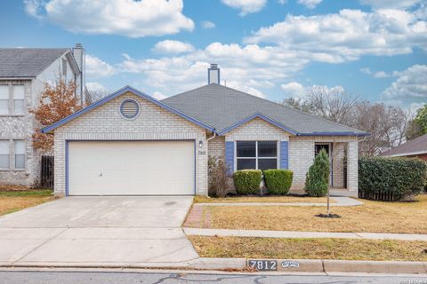 7812 Forest Dream Live Oak TX 78233