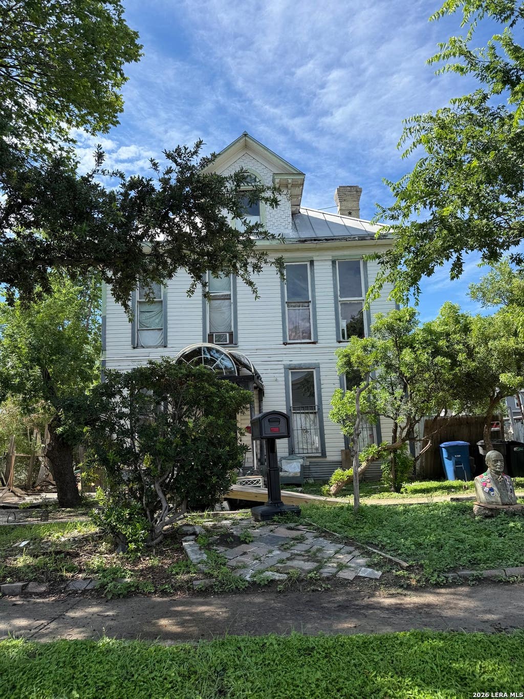 Photo of 131 E Myrtle, San Antonio, TX 78212 (MLS # 1969958)
