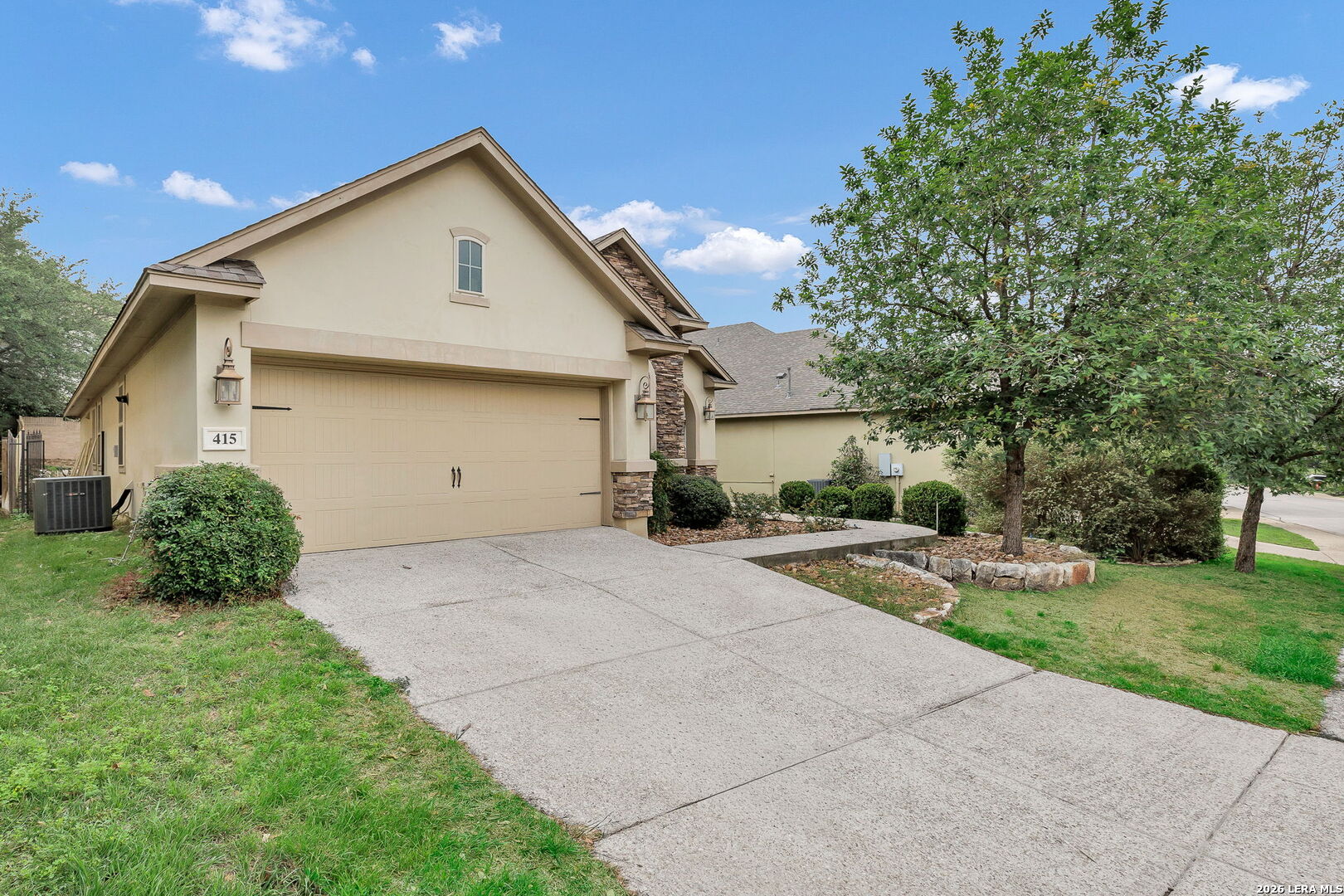415 Tranquil Oak