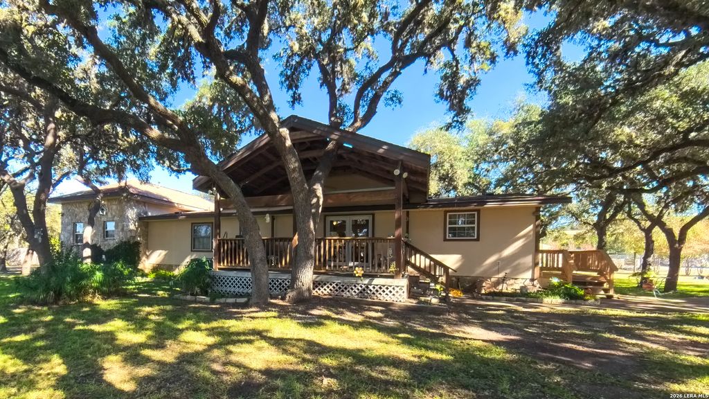 Photo of 857 Madrona, Pipe Creek, TX 78063 (MLS # 1944502)