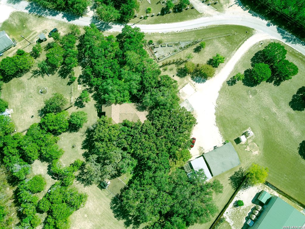 Photo of 857 Madrona, Pipe Creek, TX 78063 (MLS # 1944502)