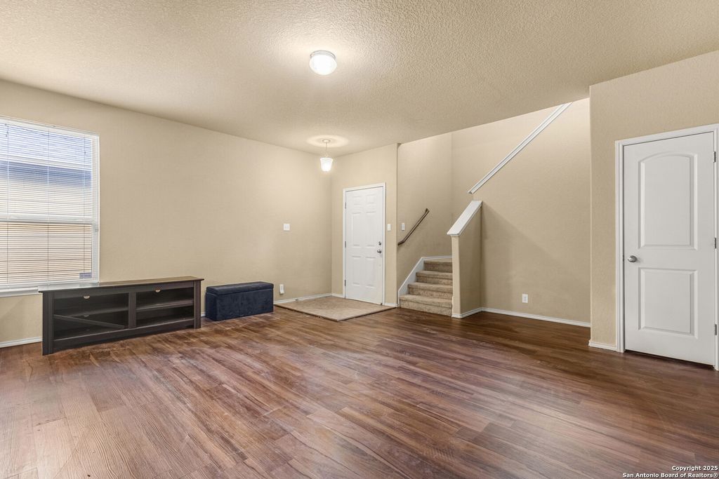 Photo of 7118 Sunny Day, San Antonio, TX 78240 (MLS # 1915744)