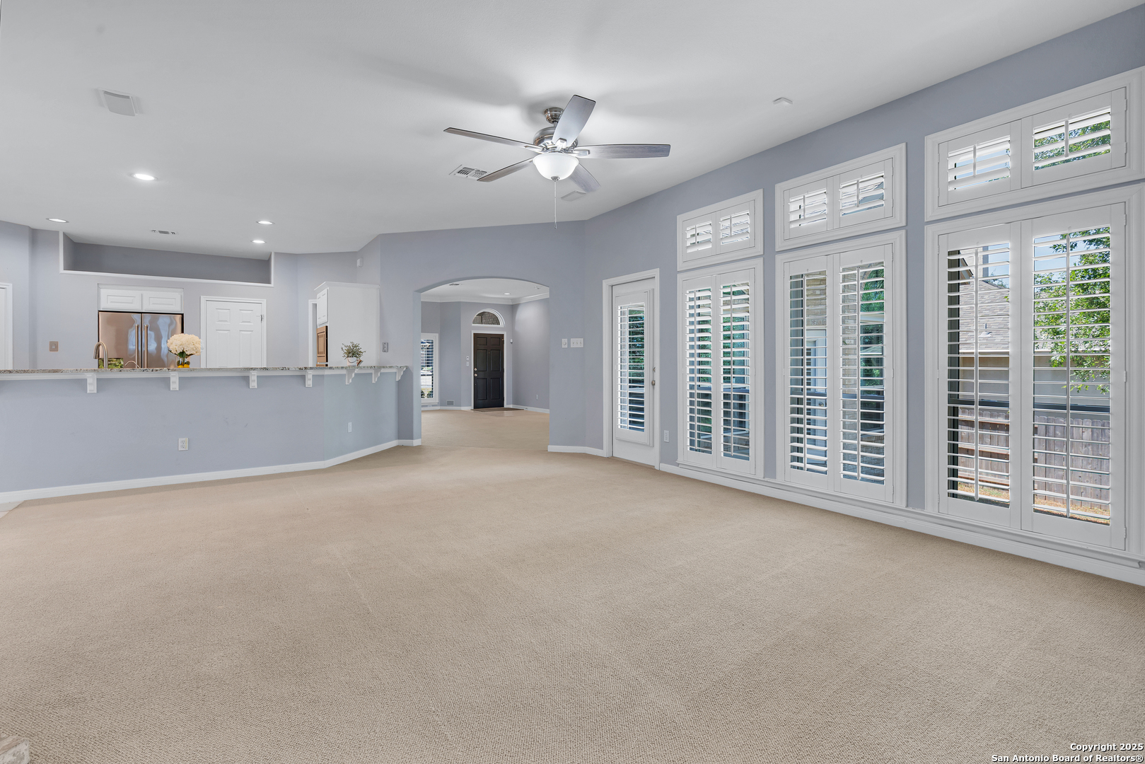 6523 Amber Oak