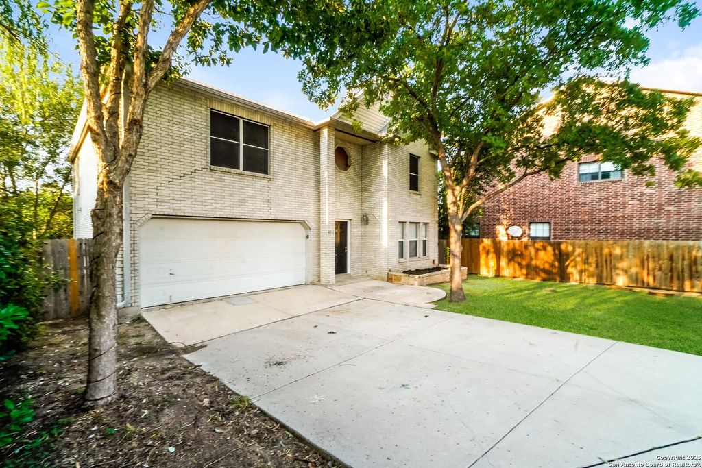 Photo of 8511 Coppermine, Converse, TX 78109 (MLS # 1916048)