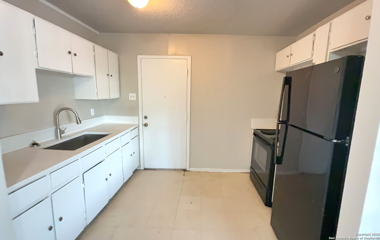 San Antonio, Texas 78242, United States, 3 Bedrooms Bedrooms, ,1 BathroomBathrooms,Residential,Active,197675