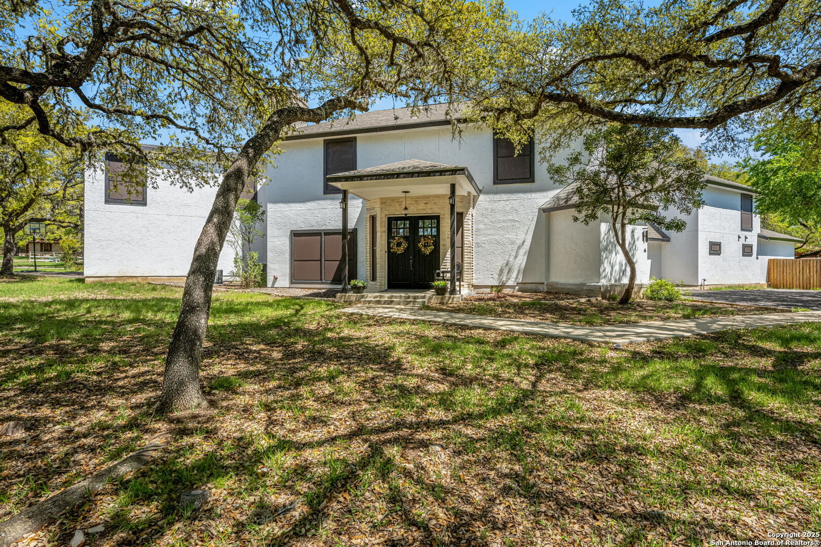 8730 Avator Circle