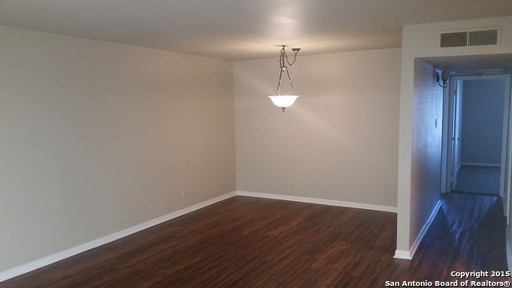 Photo of 8401 N New Braunfels Ave 209 #209, San Antonio, TX 78209 (MLS # 1928399)