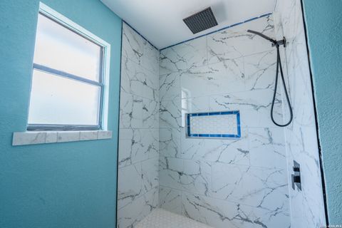 Tiny photo for 1002 RIVER OAK DR, Seguin, TX 78155 (MLS # 1973168)