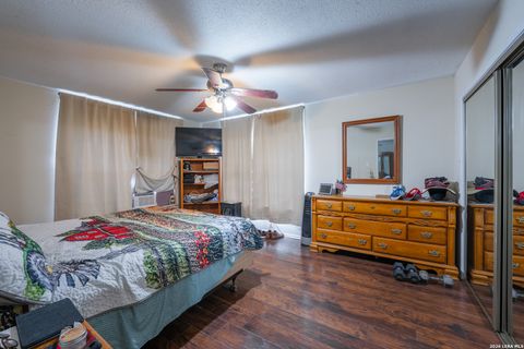 Tiny photo for 1002 RIVER OAK DR, Seguin, TX 78155 (MLS # 1973168)