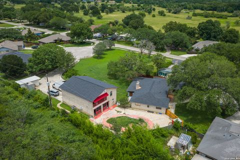 Tiny photo for 1002 RIVER OAK DR, Seguin, TX 78155 (MLS # 1973168)