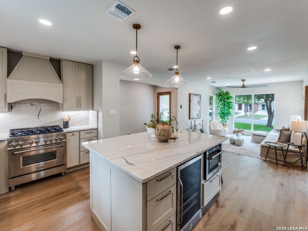 Photo of 535 Brightwood Pl, San Antonio, TX 78209 (MLS # 1959156)