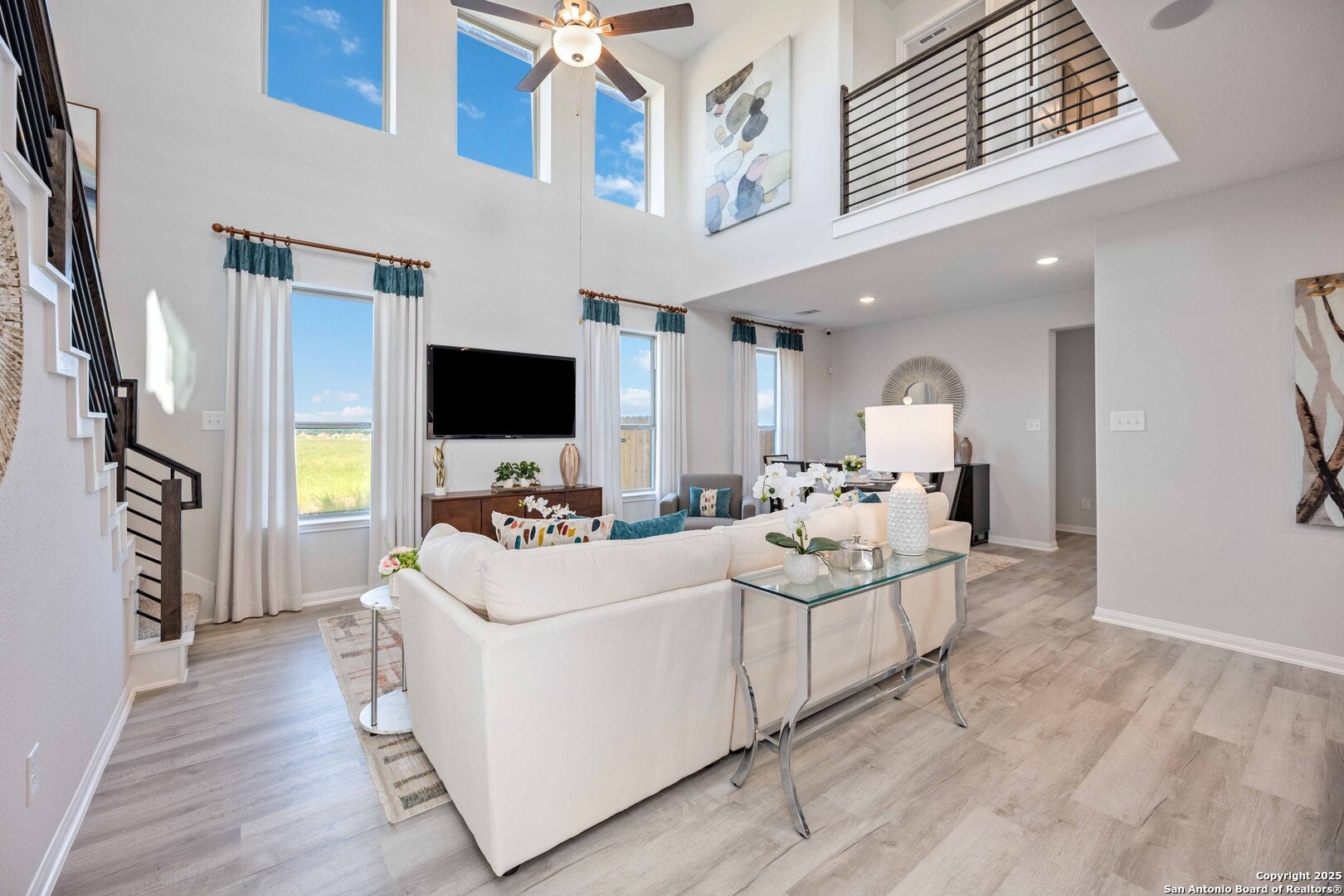 11135 Schmidt Lane